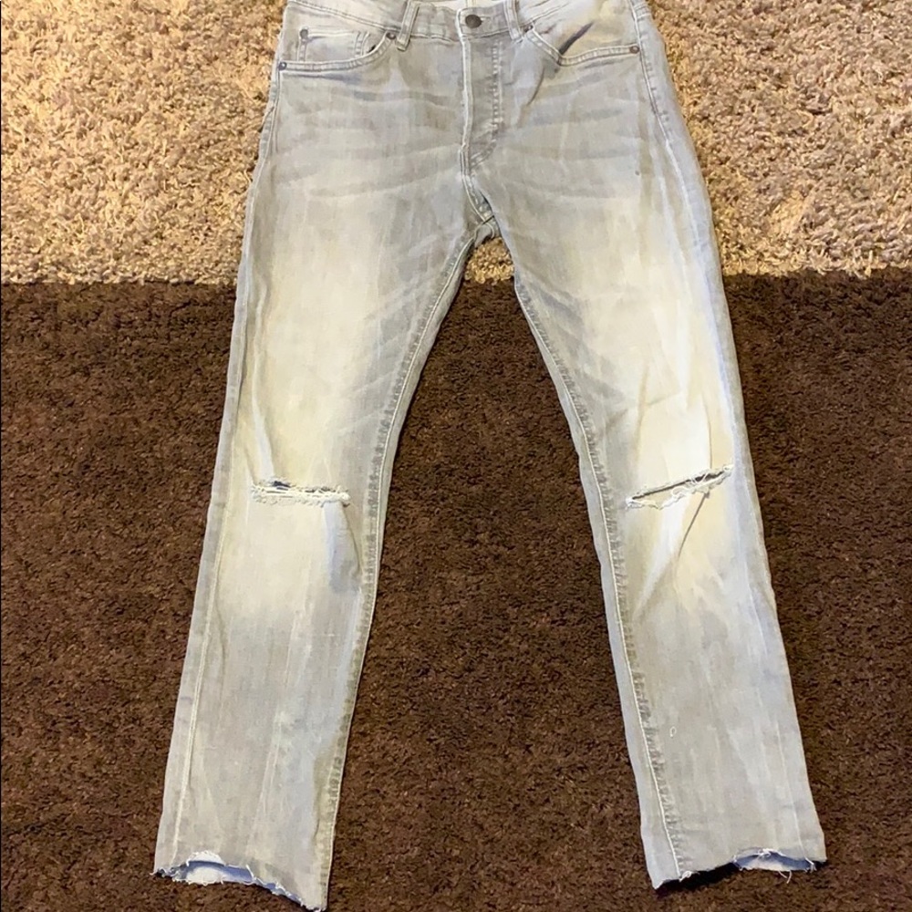 skinny fit jeans!